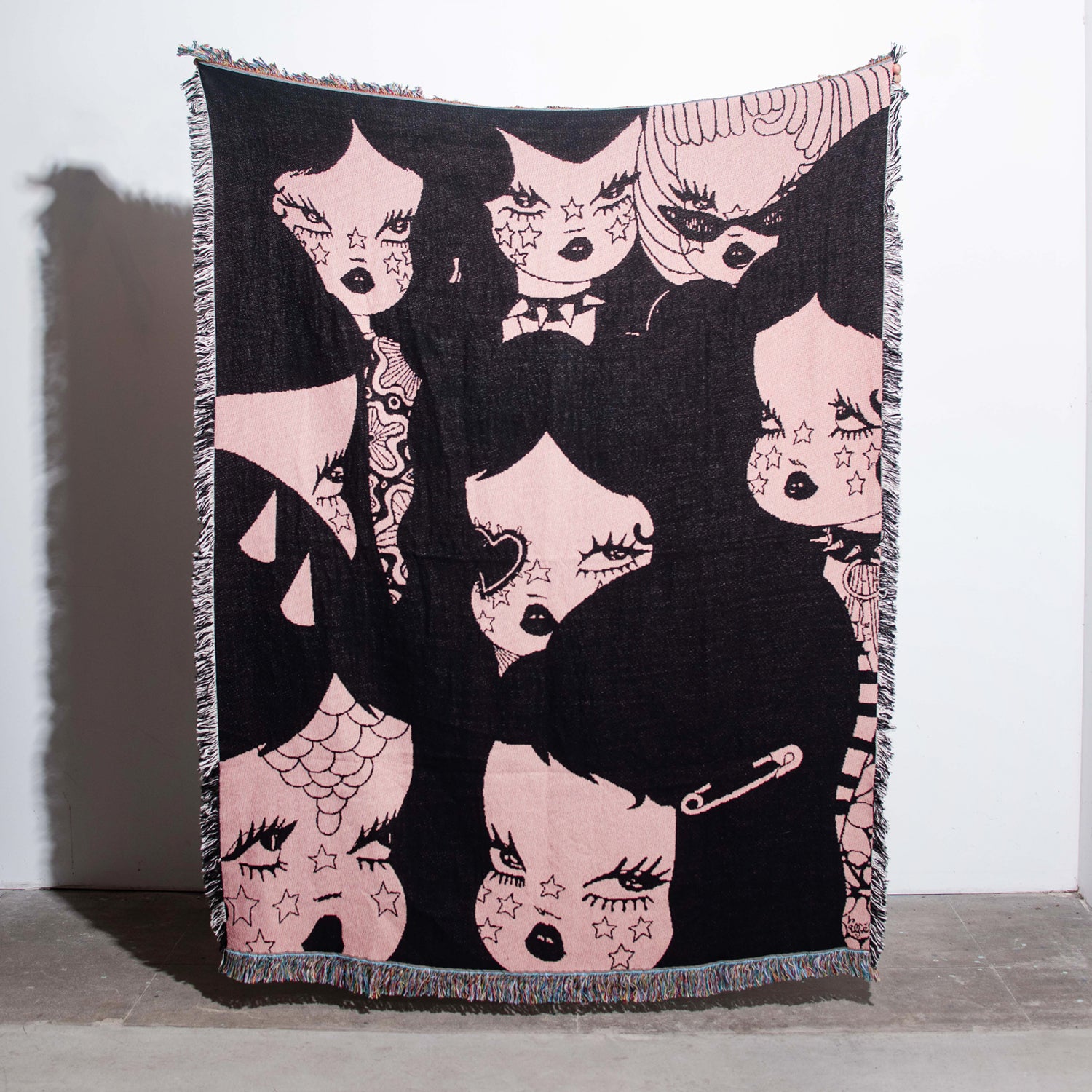 Moshing Woven Blanket – Valfré