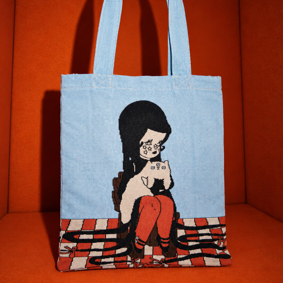 Love Cats Blanco Woven Tote