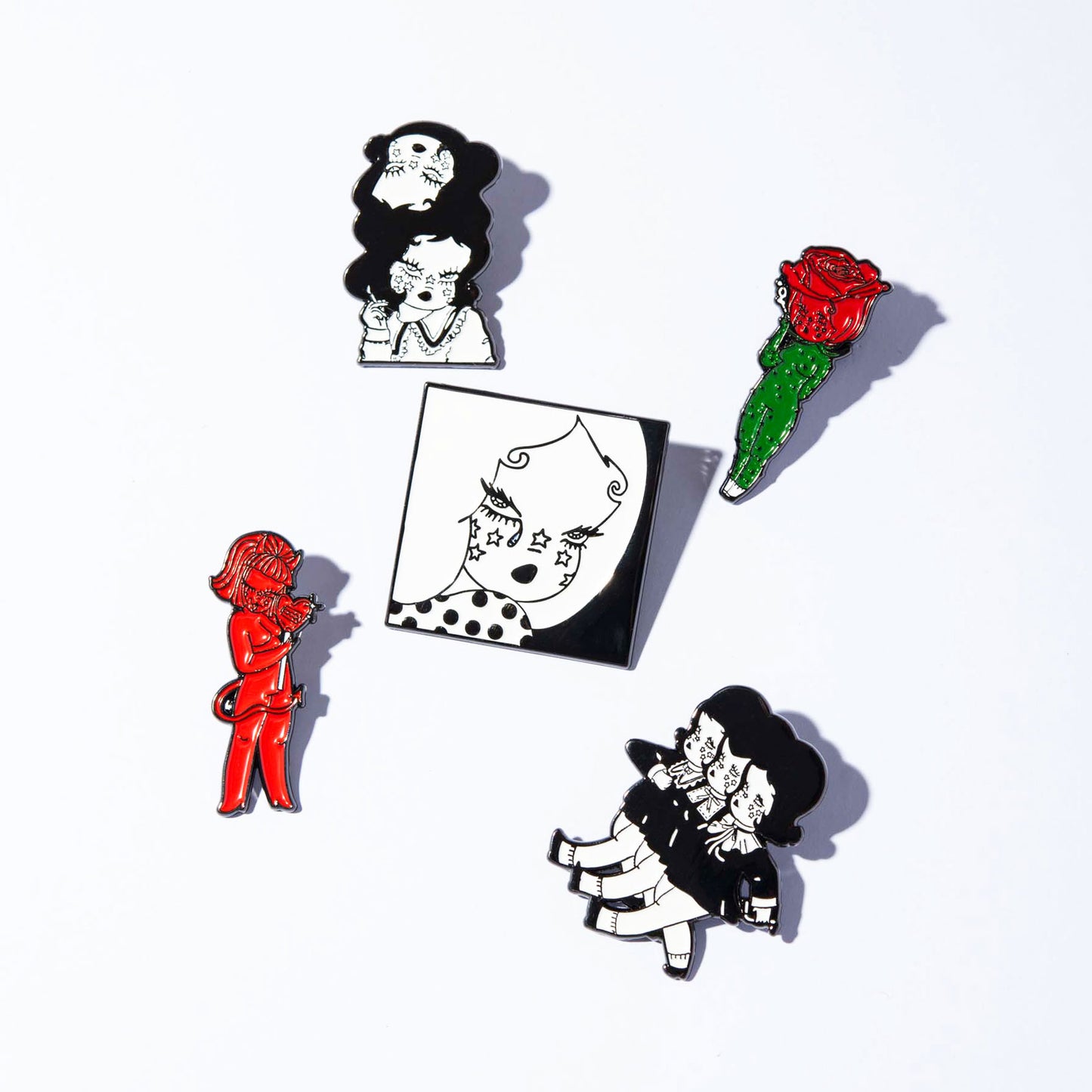 Baccara Pin