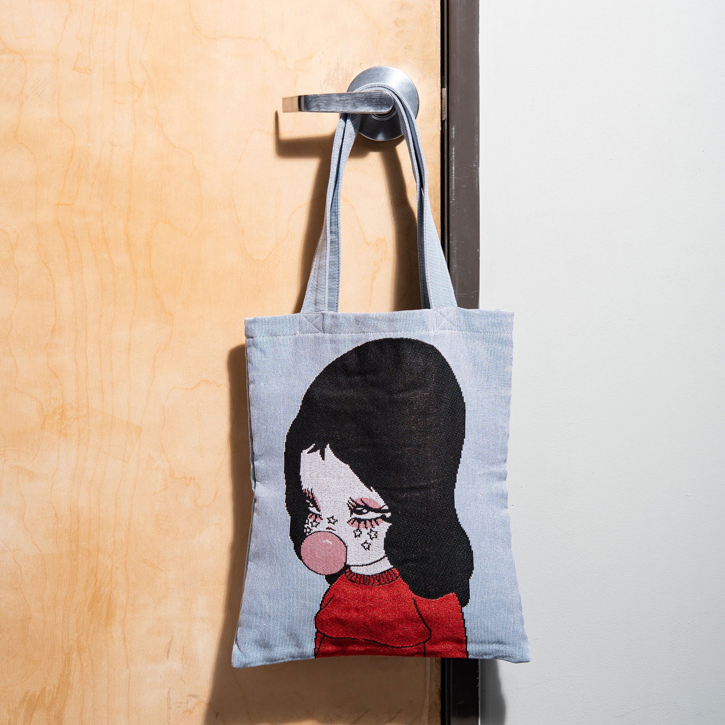 Chicle Woven Tote