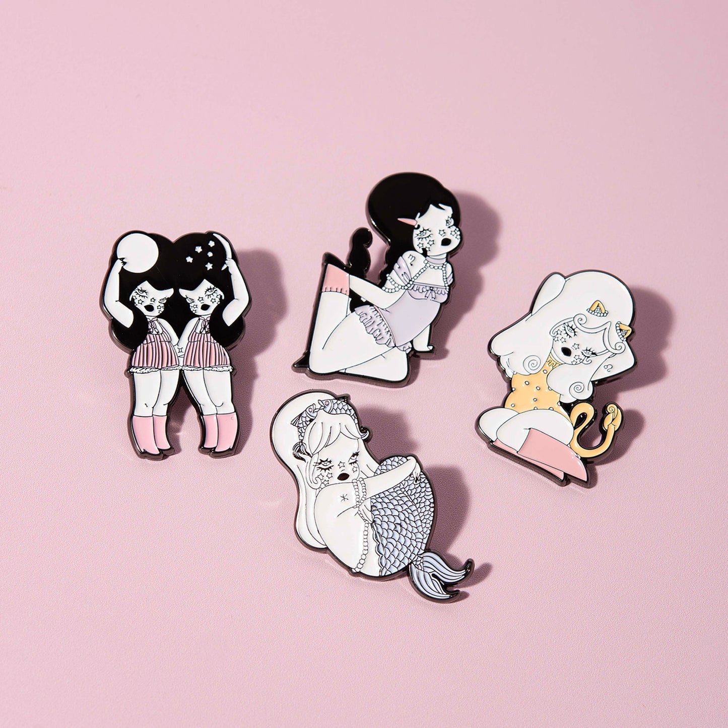 Cósmica Scorpio Pin