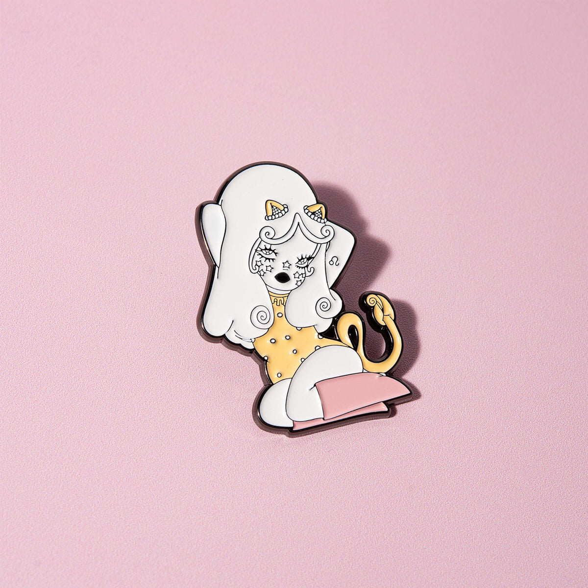 Cósmica Leo Pin